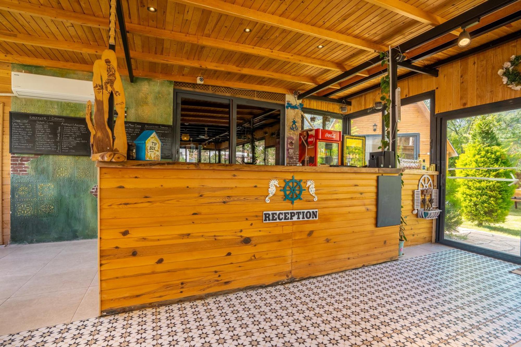 Karaoez Sapphire Bungalows Kumluca Exteriör bild