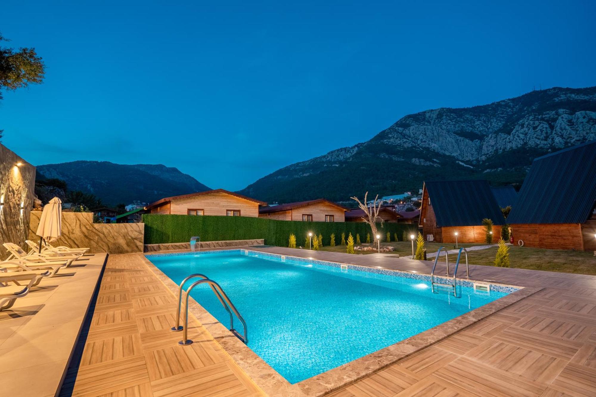 Karaoez Sapphire Bungalows Kumluca Exteriör bild