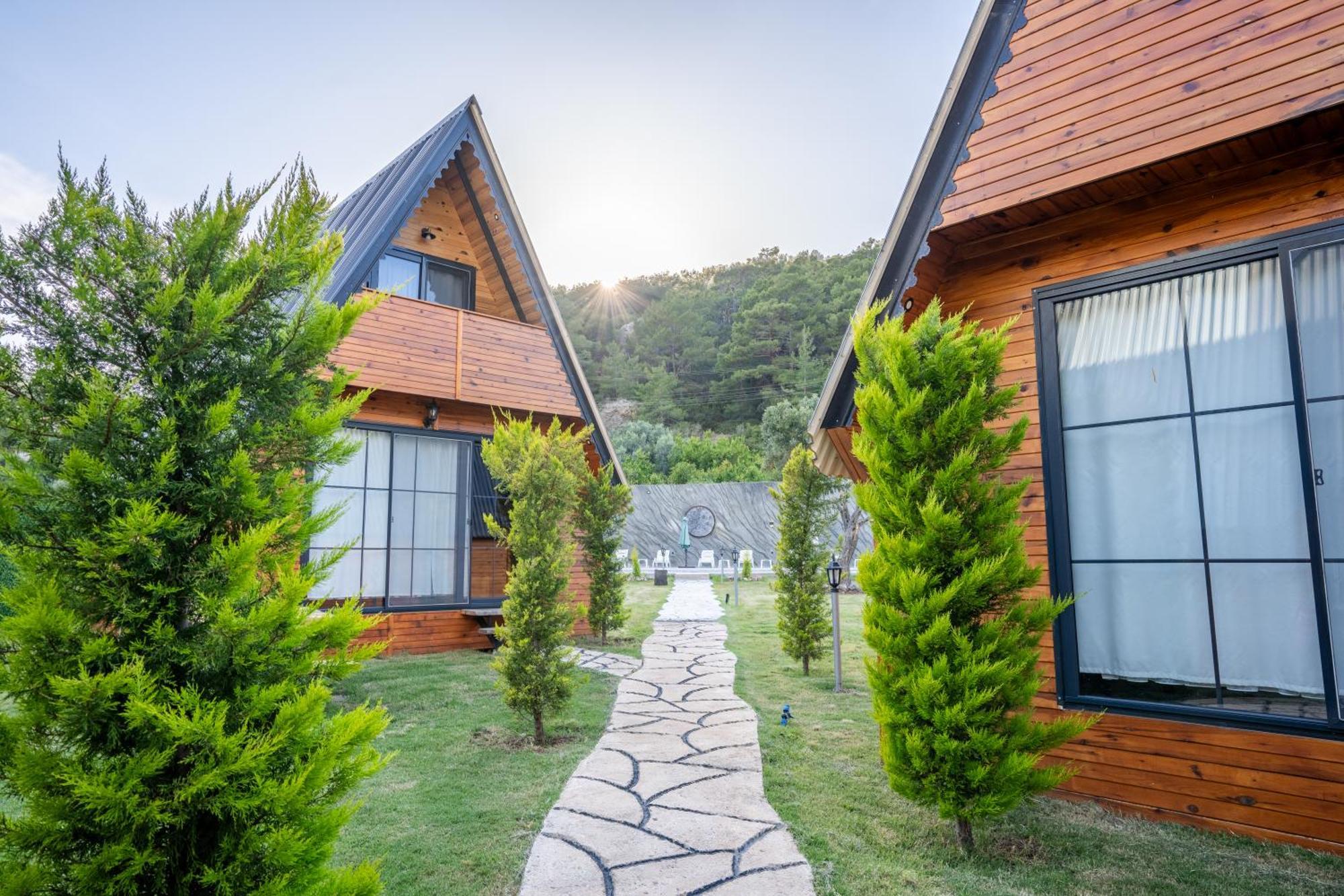 Karaoez Sapphire Bungalows Kumluca Exteriör bild