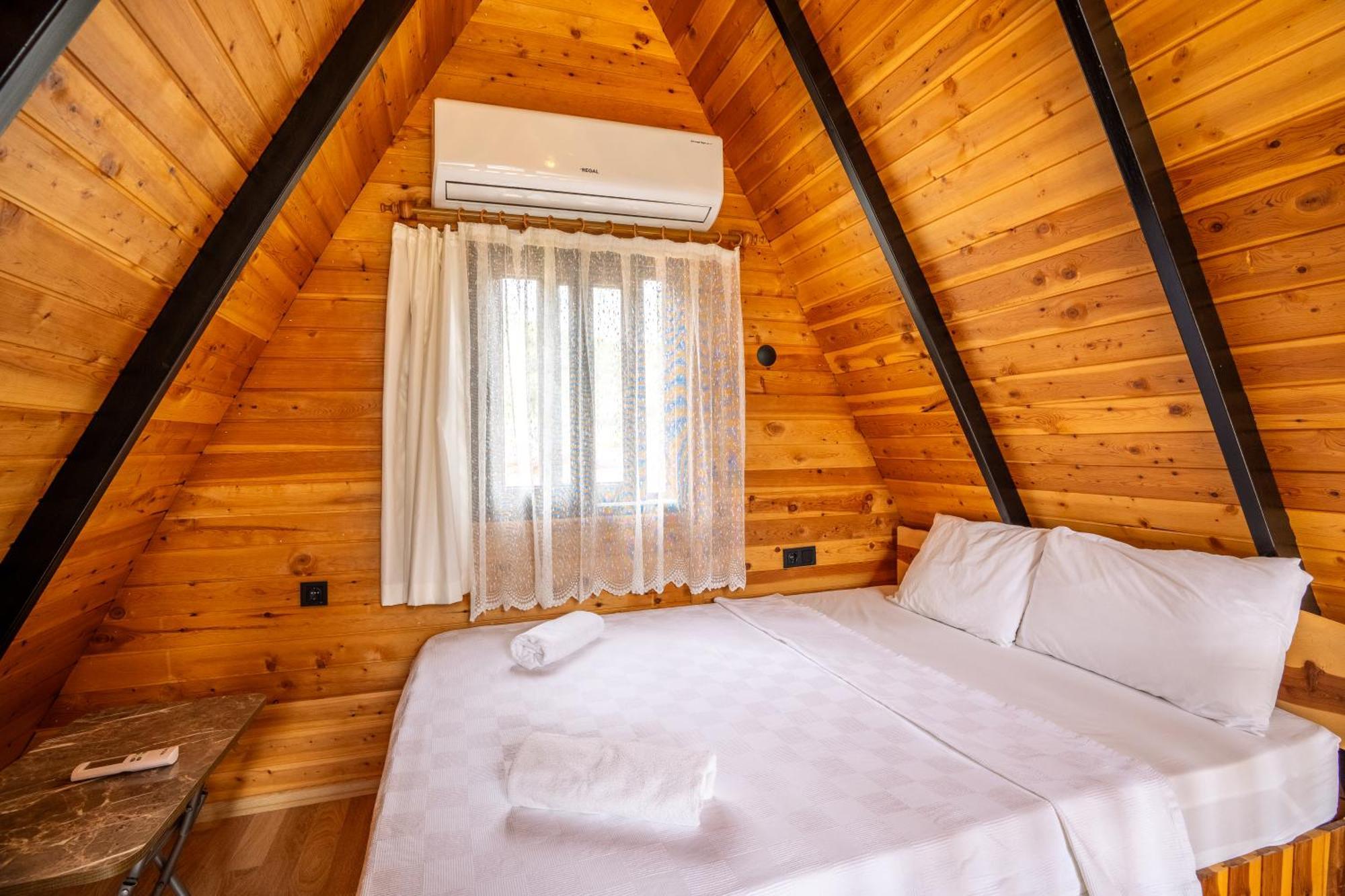 Karaoez Sapphire Bungalows Kumluca Exteriör bild